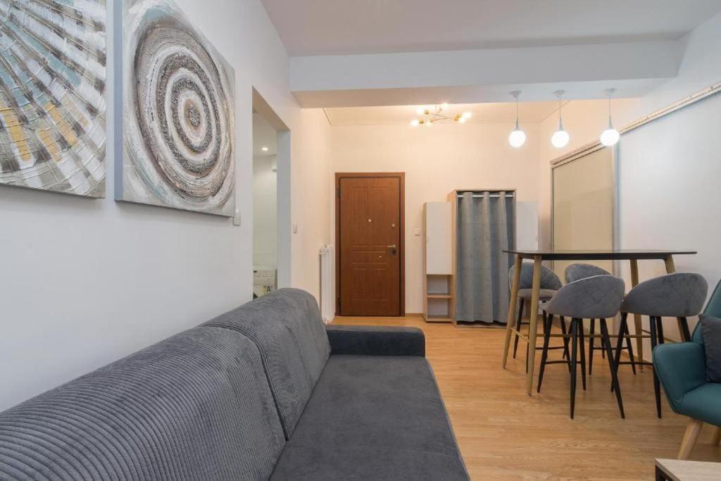Fully Renovated 1 Bedroom Condo Athen Exterior foto
